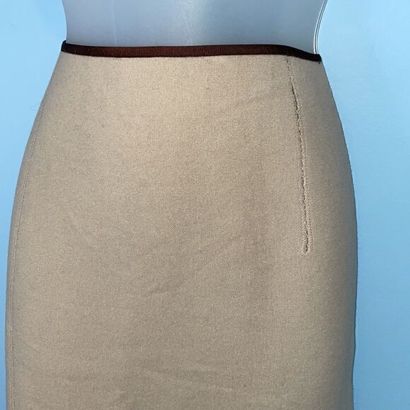 Fendi Skirt   - Picture 5 of 16